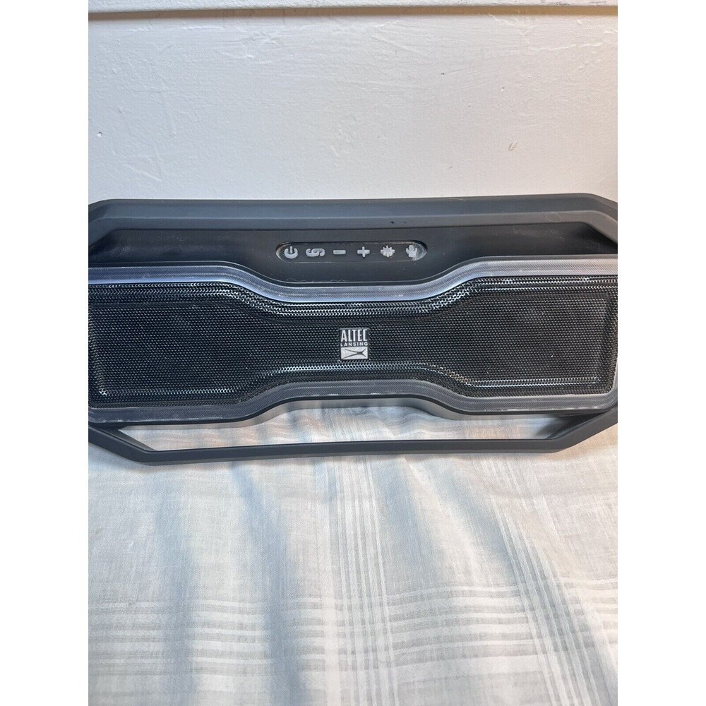 Altec Lansing Rockbox Bluetooth Speaker IMW991 D52
